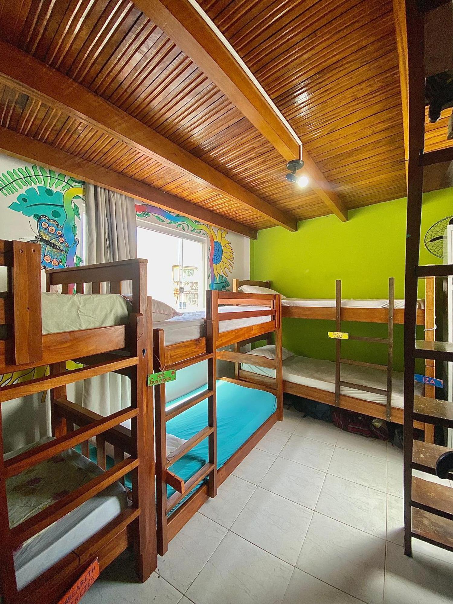 Casamarelo Hostel サルバドール エクステリア 写真